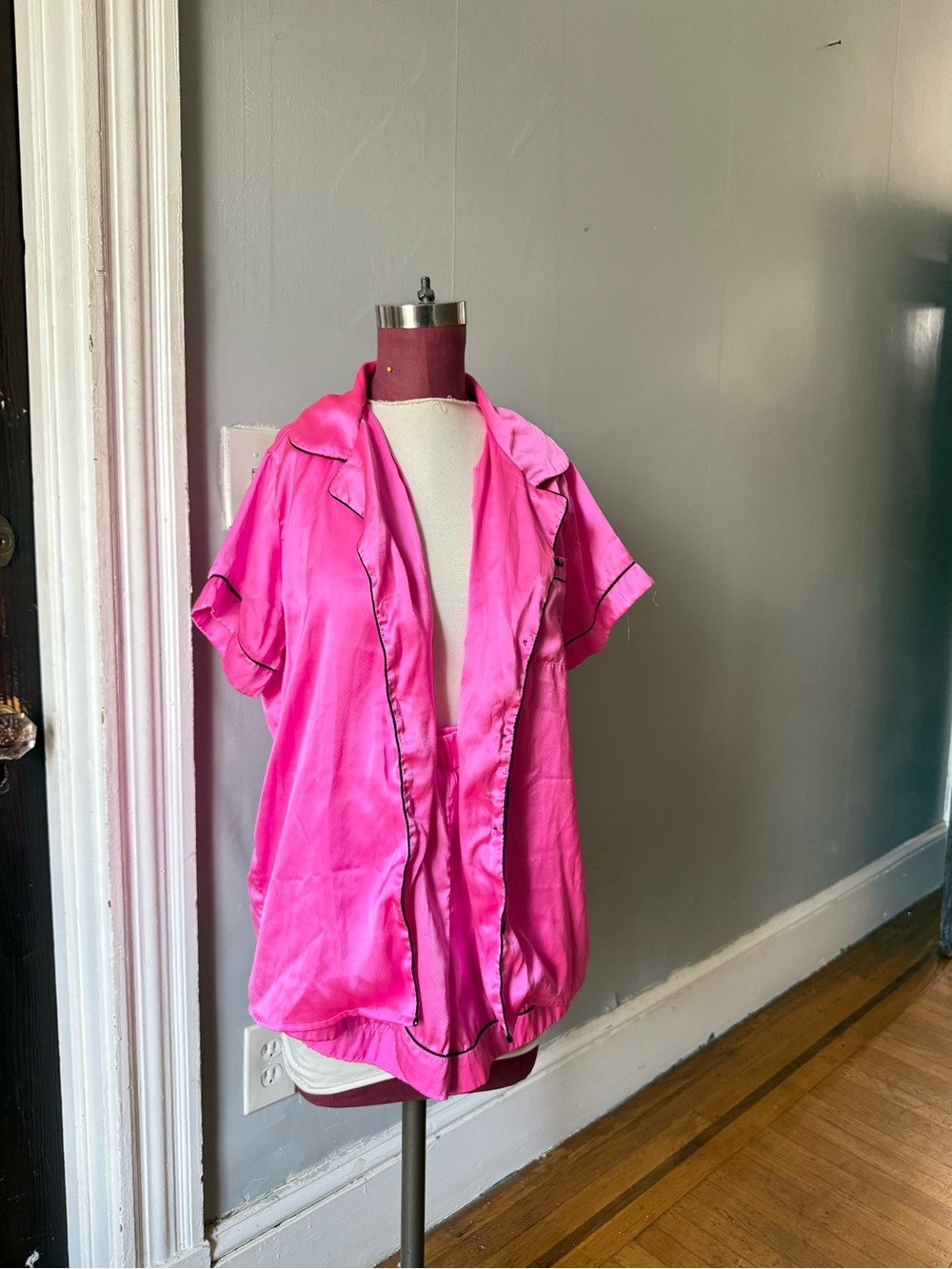 PrettyLittleThing Bright Hot Pink Satin Short Sleeve Pajama Top & Shorts